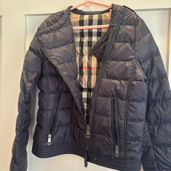 Burberry Navy Bomber Jacket in Size 12Y - Excellent Condition - Picture 2 of 7